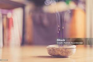 Bâtonnets d'encens en résine 2025 les plus vendus avec parfum de lotus personnalisables pour la paix mentale et la relaxation au meilleur prix - Product Image 6