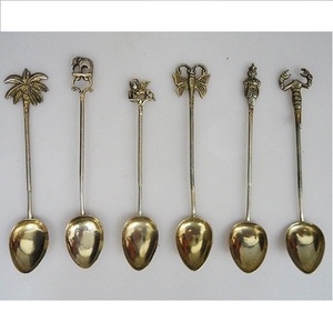 Juego de cubiertos de lujo modernos hechos a mano, artículos de latón de acero inoxidable, cubiertos, boda, restaurante, uso doméstico, juego de cucharas al por mayor de fábrica - Product Image 2