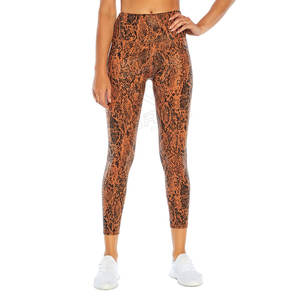 ชุดโยคะสองชิ้นสำหรับผู้หญิงชุดออกกำลังกายสีทึบทุกขนาดสินค้าตรา - Product Image 1