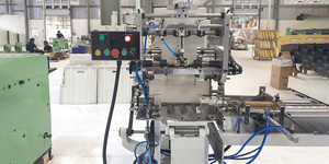 Molins Boxer Electric <b>Cigarette</b> Box <b>Machine</b> 20 <b>Cigarette</b> Boxes Per Minute for <b>Manufacturing</b> Plant - Product Image 5