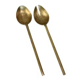 Serveur à salade en métal avec design carré, poignée en fonte, nouveau look, serveur à salade en métal pour servir la salade, nouveaux couverts en métal - Product Image 2