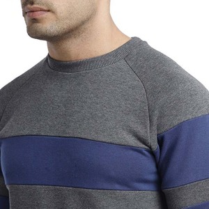 เสื้อกันหนาวผู้ชายผ้าฝ้าย100% น้ำหนักเบามีฮู้ดแบบสวมหัวมีโลโก้ที่กำหนดเองระบายอากาศได้สีตัดกันสำหรับพื้นฐาน - Product Image 5