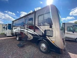 Camping-car F-l-e-e-t-w-o-o-d RV F-l-a-i-r 26D d'occasion de 2016 prêt à être vendu - Product Image 3