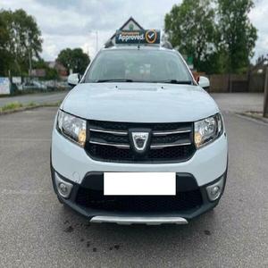 DACIA SANDERO STEPWAY 2014 USADO, Volante a la Izquierda/Derecha - Product Image 1