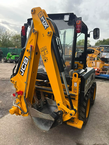 Chargeuse-pelleteuse compacte JCB 1CX en stock, prête à être expédiée - Product Image 3