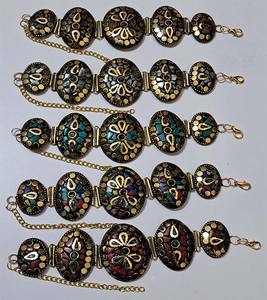 Bracelets en métal de style bohème avec perles mosaïques pour femmes, disponibles en plusieurs couleurs au meilleur prix en provenance d'Inde GC-BR-196. - Product Image 2