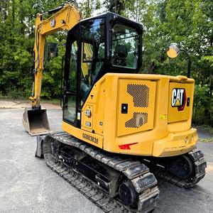 Achetez une mini-pelle CAT de qualité supérieure pour les projets de construction et d'aménagement paysager avec des performances élevées - Product Image 2