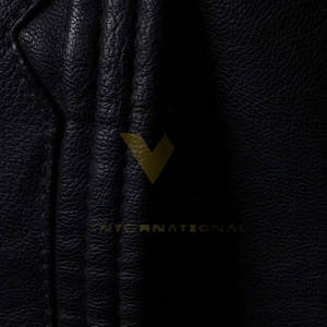 เสื้อแจ็คเก็ตหนังแท้สำหรับผู้ชาย รุ่นพรีเมียม ใส่สบาย เหมาะสำหรับแฟชั่นลำลองในชีวิตประจำวัน - Product Image 4