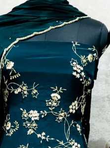 ชุดสูทแฟชั่นอินเดียปักด้วยมือจากนักออกแบบสมัยใหม่สำหรับงานปาร์ตี้สไตล์ดั้งเดิม - Product Image 2