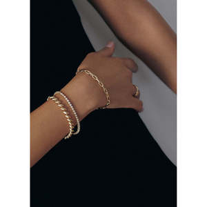 Rachel Three-Prong Diamond Tennis Bracelet Fashionable Jewelry Accessory - Product Image 2