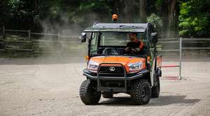 Vehículo Utilitario Mini UTV Kubota RTV X900 2026, Tractor de Ruedas 4x4 para Agricultura, Nuevo y Usado - Product Image 2