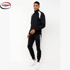 Meilleure Qualité Imprimé Personnalisé Hommes Grande Taille Hotsuit Ensemble Confortable Respirant Léger Gym Joggers Écologique Vente en Gros - Product Image 2