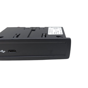 Porta USB Mercedes GLB Serie (X247) A2478203902 (19>) - Product Image 2