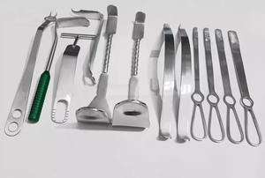 Sistema de Retractores para Cirugía de Hombro Ortopédica de Excelente Calidad en Oferta, Juego de Instrumentos Manuales de Acero Inoxidable Alemán con Certificación CE - Product Image 3