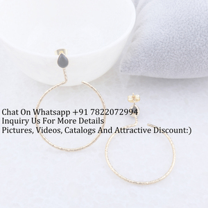 Boucles d'oreilles élégantes en laiton plaqué or 4x6mm en forme de poire Onyx noir géométrique circulaire texturé Design Collet Setting Parties Gifts - Product Image 5