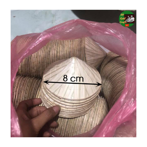 Sombrero Cónico Vietnamita de Hoja de Bambú Natural, Hecho a Mano, un Símbolo Atemporal de la Cultura Vietnamita - Product Image 2