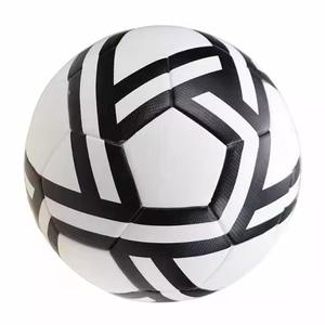 Ballon de football de sport en cuir PU souple, léger et durable, pour extérieur, taille et logo personnalisés, pour matchs d'équipe et entraînement - Product Image 1