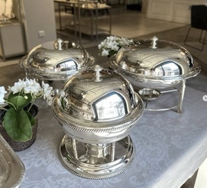 Pots chauds faits à la main Casserole Chaffing Plats en laiton avec motif floral Plateaux en acier inoxydable bols Supports de niveau et plats - Product Image 4