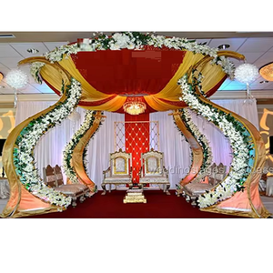 ซุ้มแต่งงานลายดอกไม้รูปนกยูง/ชูปปาห์ สิงคโปร์ ซุ้มแต่งงานเหล็กคุณภาพดีที่สุด ซุ้มแต่งงานเหล็กดัดสุดงดงาม สหราชอาณาจักร - Product Image 1