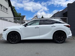 Nuovo Le-xus RX 500h DIRECT 4 F SPORT SUV 5 Posti Trasmissione Automatica Fari LED Pneumatici R20 Tetto Panoramico - Product Image 3