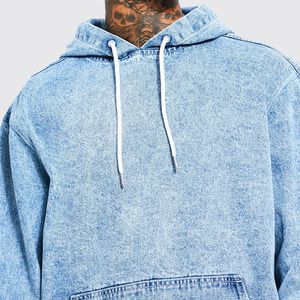 Calidad Premium personalizado Sky Stone Washed Men Denim Pullover Hoodies con forro de algodón y bolsillo de canguro para la venta - Product Image 3