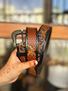 Nueva Llegada de Cinturones de Cuero de Alta Calidad Tallados a Mano Elegantes Cinturones de Color Marrón - Product Image 2