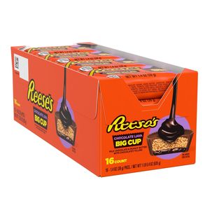 REESE'S Big Cup Chocolate Lava, Bombones de Chocolate con Leche y Mantequilla de Maní, Paquete de Dulces, 1.4 oz (16 Unidades) - Product Image 2