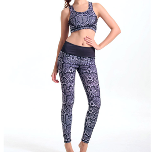 Vente en gros ensemble de yoga vêtements de sport sans couture pour femmes vêtements de gym deux pièces tenue d'entraînement avec pantalon et soutien-gorge de sport fournisseur OEM ODM - Product Image 1