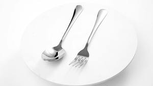 AuraLine Argenterie moderne en acier inoxydable écologique avec miroir lavable au lave-vaisselle pour un design contemporain raffiné - Product Image 4