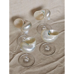 TRENDING 2025 CONCH SHELL GOBLET: ELEGANT HANDMADE WINE GLASS MADE OF SEASHELLS FOR LUXURY PARTY DECOR - Product Image 5