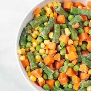 LÉGUMES MÉLANGÉS CONGELÉS/NUTRITION DE PLANTES ENTIÈRES À L'INTÉRIEUR - Product Image 1