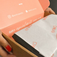 Emballage cadeau de lingerie de nuit rose personnalisé pour vêtements de détail Boîte postale Emballage de vêtements Boîtes en papier avec papier de soie