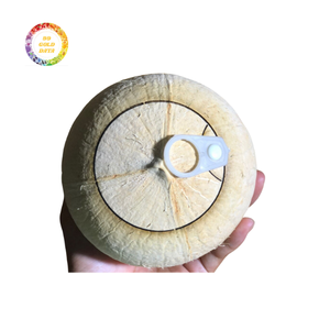 Coco joven y fresco, precio asequible, excelente calidad, perfecto para batidos, opción de bebida dulce y refrescante - Product Image 1