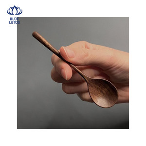 Ensemble de vaisselle cuillère en bois laqué le plus vendu au Vietnam - Product Image 1