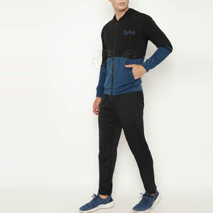 Survêtement à capuche d'hiver pour hommes avec taille et logo personnalisés Motif solide Utilisation en extérieur Respirant et écologique Dernier style - Product Image 4