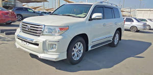 Se Vende Toyota Land Cruiser VXR V6 Automático del 2014 Usado con Volante a la Izquierda - Product Image 4