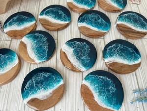 Ensemble de sous-verre carré en résine pour tasses à thé et café Protection de la table contre les griffes de dames et plus - Product Image 2