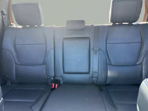 Tundra Negra 2023 en perfecto estado - Product Image 5