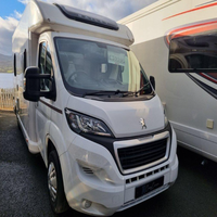 Mini-caravane de luxe tout-terrain avec toilettes, design moderne, fonctionnalités étendues, pour 4 personnes, en acier inoxydable, coulissante, grise