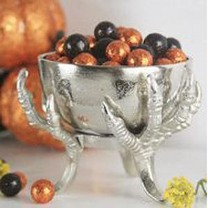 Cuenco redondo de hierro de nuevo estilo en manos de águila Plata Níquel Otoño Decoración de Halloween Cantidad Artesanos Trabajo manual - Product Image 1