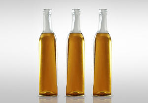 Extrait d'huile de noix de coco brute de noix de coco fabriqué au Vietnam avec une haute qualité - Product Image 3