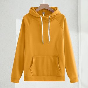 Survêtement à capuche pour femme de qualité supérieure, taille et couleur personnalisées, survêtements solides et légers pour femme avec logo et couleur personnalisés - Product Image 3