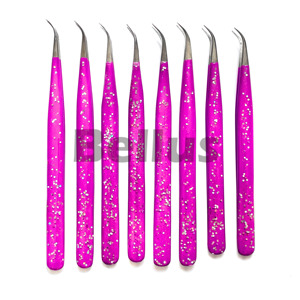 Pinzas para pestañas con punta de fibra inclinada de alta calidad, acabado brillante, diseño antideslizante, juego de acero inoxidable con etiqueta privada para profesionales - Product Image 1