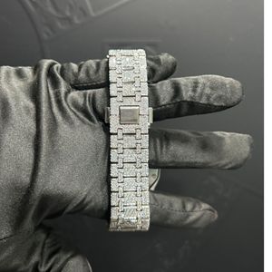 Vente en gros de montres de luxe Moissanite | Testeur de diamants présidentiels squelette glacé VVS - Product Image 2