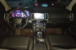 Hyundai IX35 2018, 2.0L, Automático, 2WD, Volante a la Izquierda, Asientos de Cuero, 5 Puertas, 5 Plazas, SUV Compacto, 100-150 CV - Product Image 3