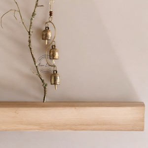 Cloches suspendues de Noël en laiton vintage parfaites pour la décoration d'arbre de vacances Vibes festives Charme rustique pour la décoration intérieure - Product Image 3