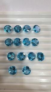 อัญมณีทรงหลวมธรรมชาติสวิสเจียระไนทรงกลมขนาด9มม. บุษราคัมสีฟ้า - Product Image 5
