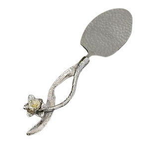 Cubiertos con forma de flor para servir, textura martillada, pulido brillante, hecho de aluminio, acero inoxidable para regalos de negocios - Product Image 1