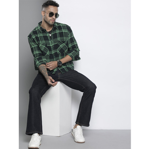 Vêtements pour hommes de marque élégante personnalisés OEM fabrication en gros chemise décontractée à carreaux noirs et verts au meilleur prix - Product Image 1