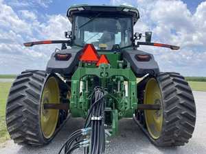 Usado 2023 JOHN DE ERE 8RT 410 - Product Image 4